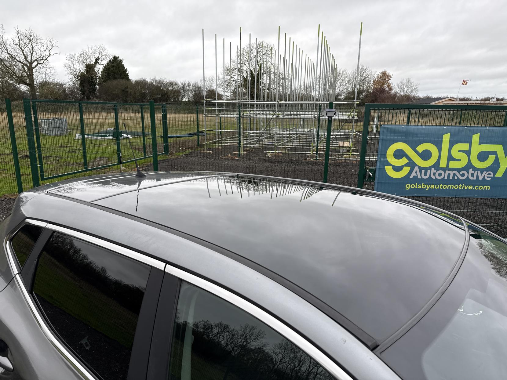 Nissan Qashqai 1.5 dCi Acenta Premium SUV 5dr Diesel Manual 2WD Euro 5 (s/s) (110 ps)