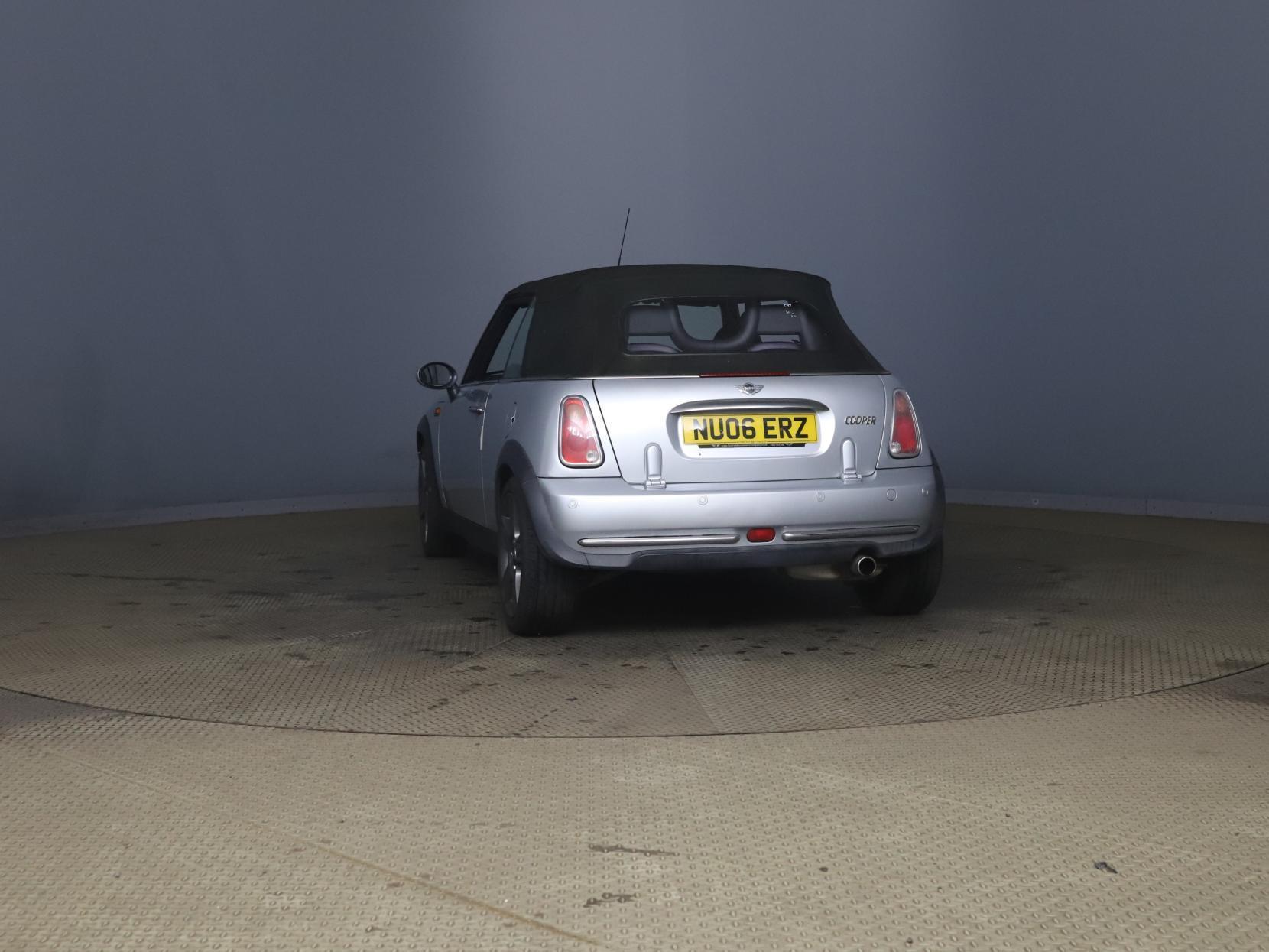 MINI Convertible 1.6 Cooper Convertible 2dr Petrol Manual Euro 4 (115 ps)