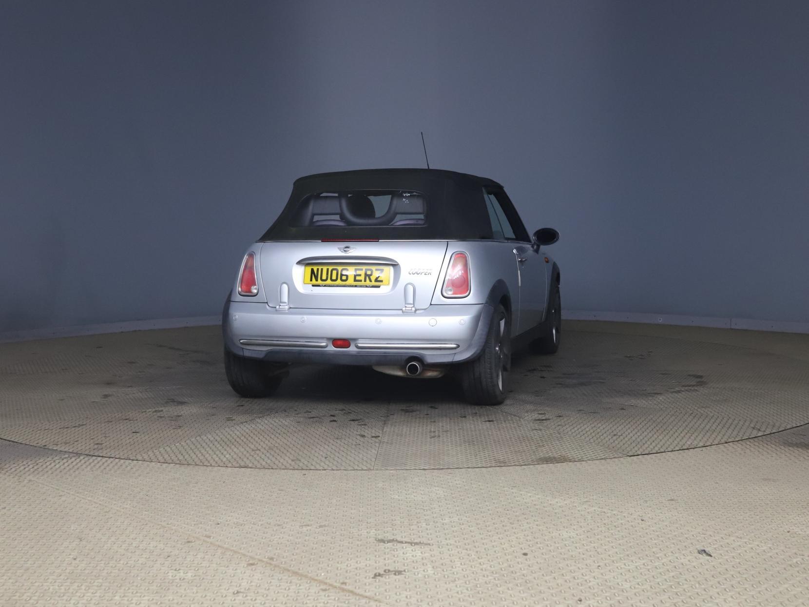 MINI Convertible 1.6 Cooper Convertible 2dr Petrol Manual Euro 4 (115 ps)