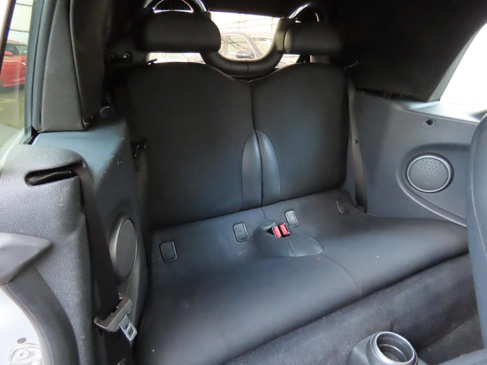 MINI Convertible 1.6 Cooper Convertible 2dr Petrol Manual Euro 4 (115 ps)