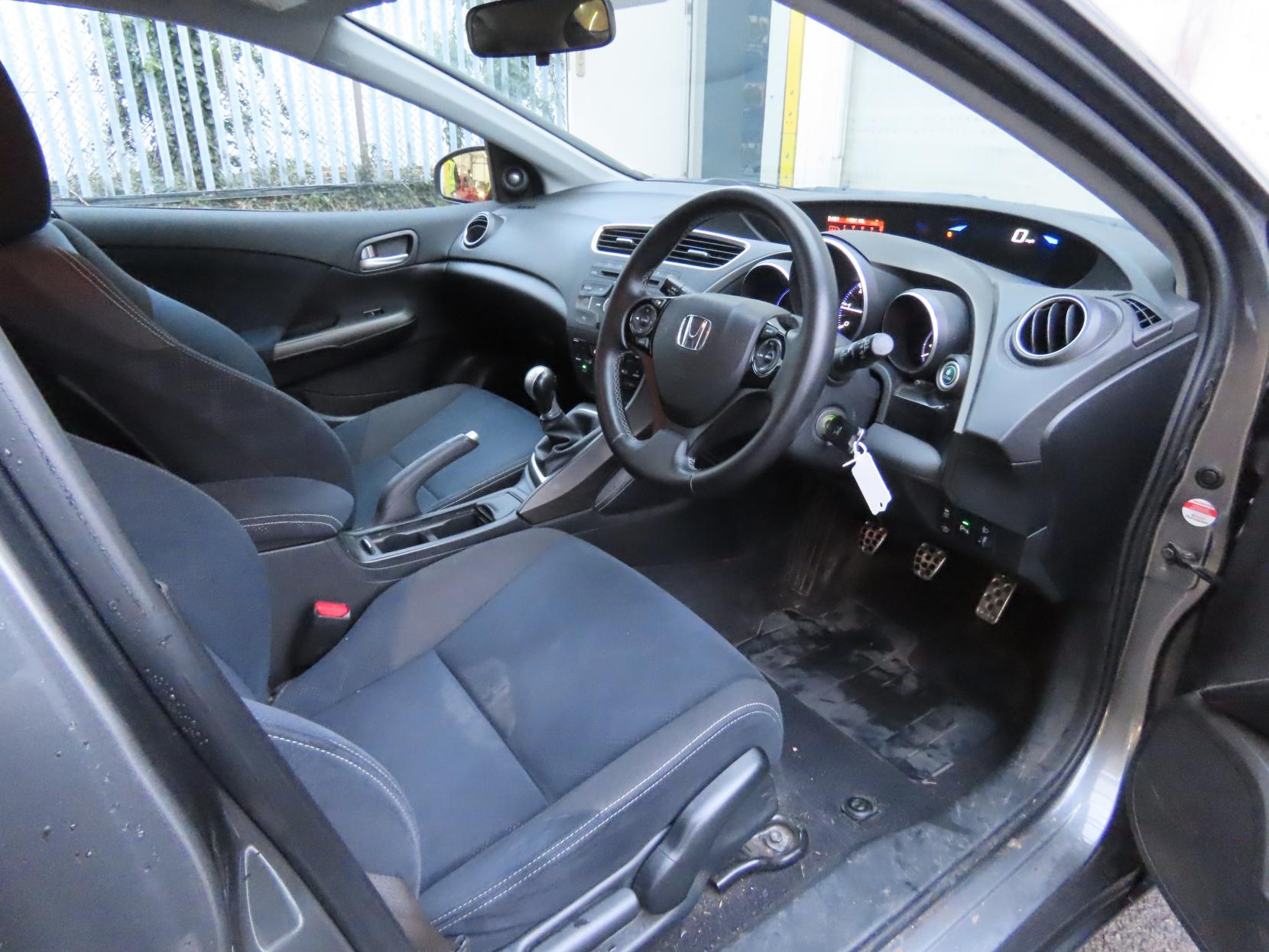 Honda Civic 1.6 i-DTEC SE Plus Hatchback 5dr Diesel Manual Euro 5 (s/s) (120 ps)