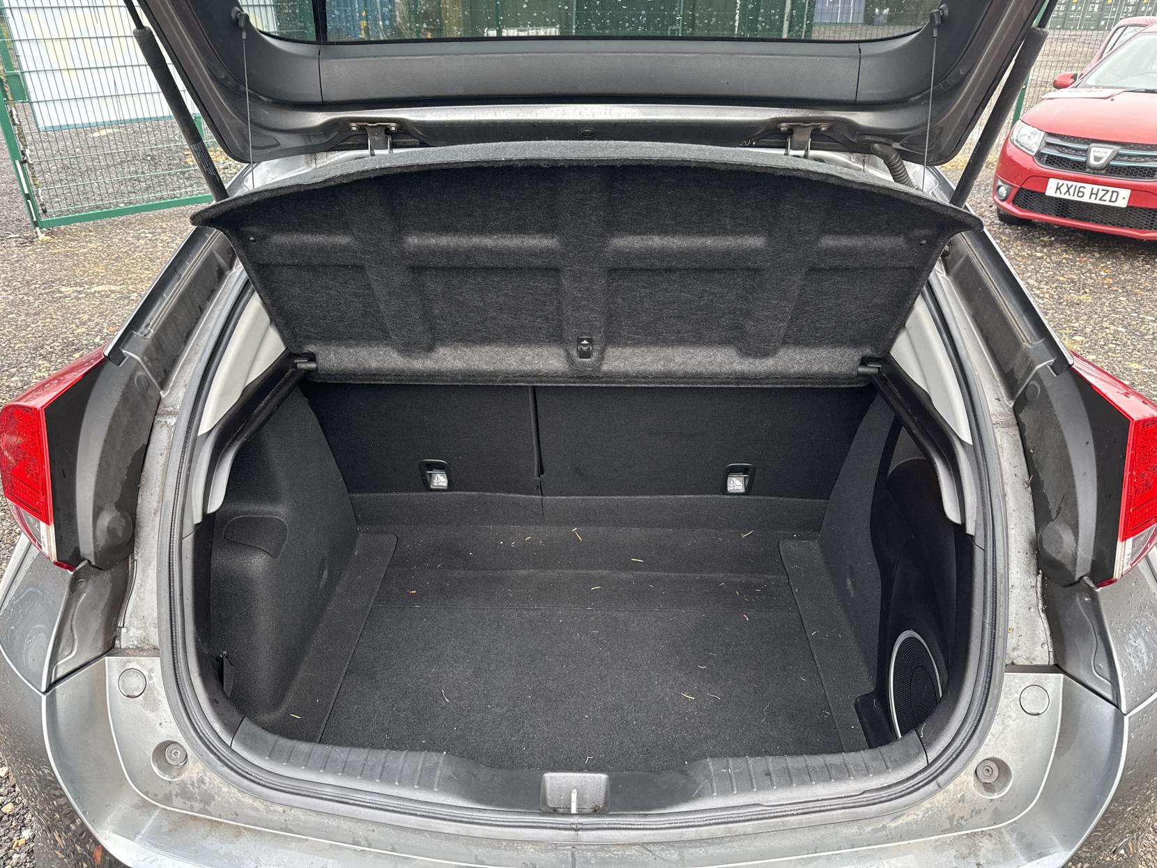 Honda Civic 1.6 i-DTEC SE Plus Hatchback 5dr Diesel Manual Euro 5 (s/s) (120 ps)