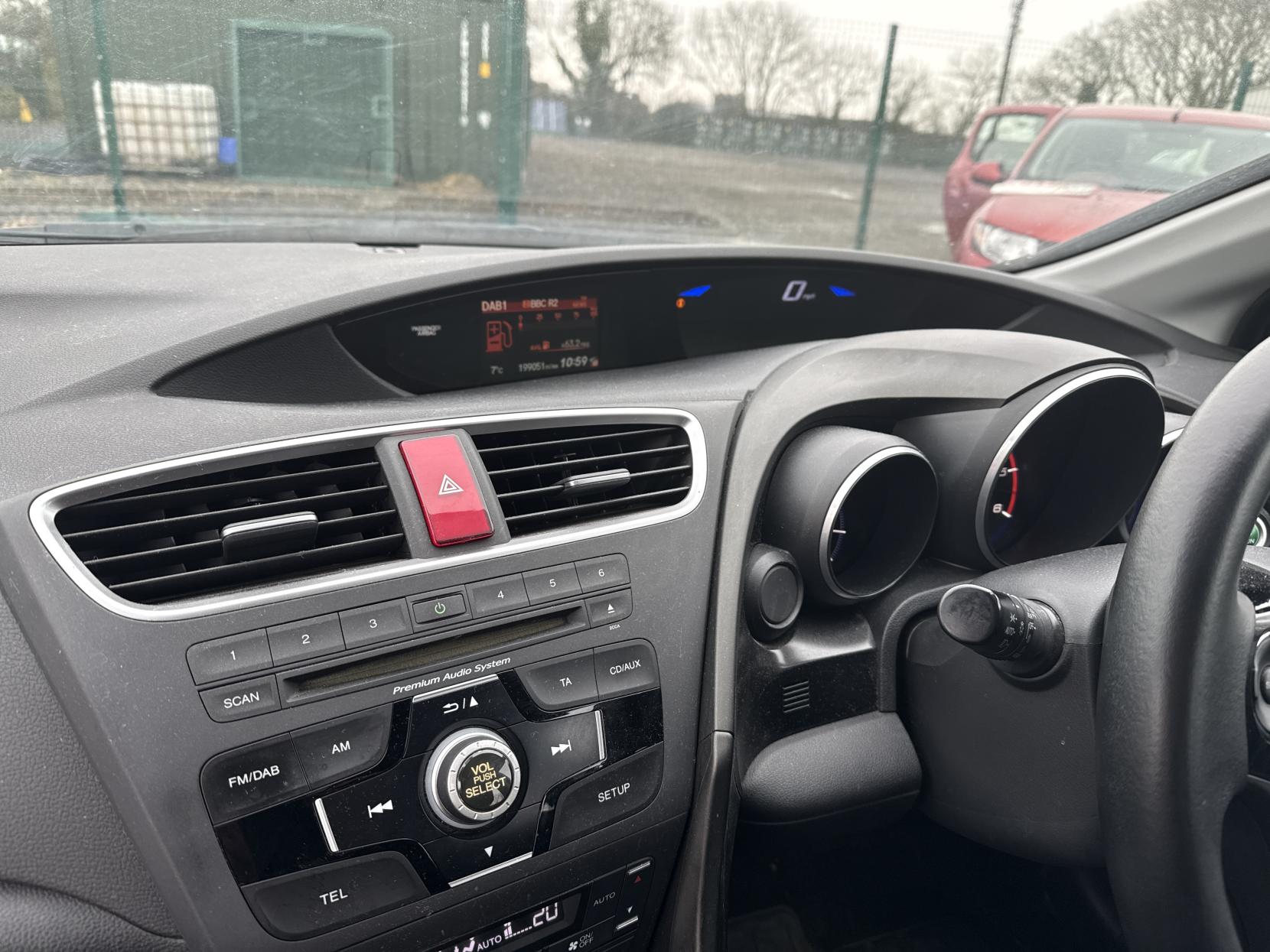 Honda Civic 1.6 i-DTEC SE Plus Hatchback 5dr Diesel Manual Euro 5 (s/s) (120 ps)