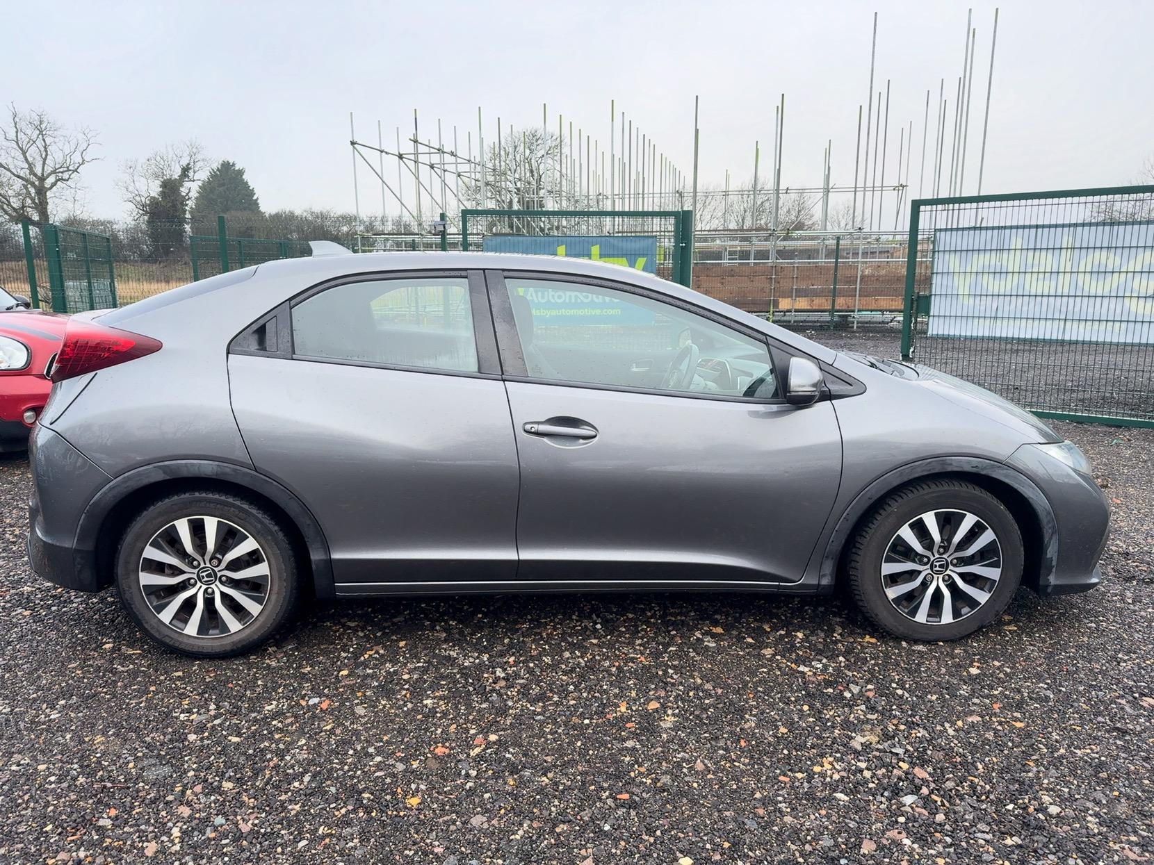 Honda Civic 1.6 i-DTEC SE Plus Hatchback 5dr Diesel Manual Euro 5 (s/s) (120 ps)