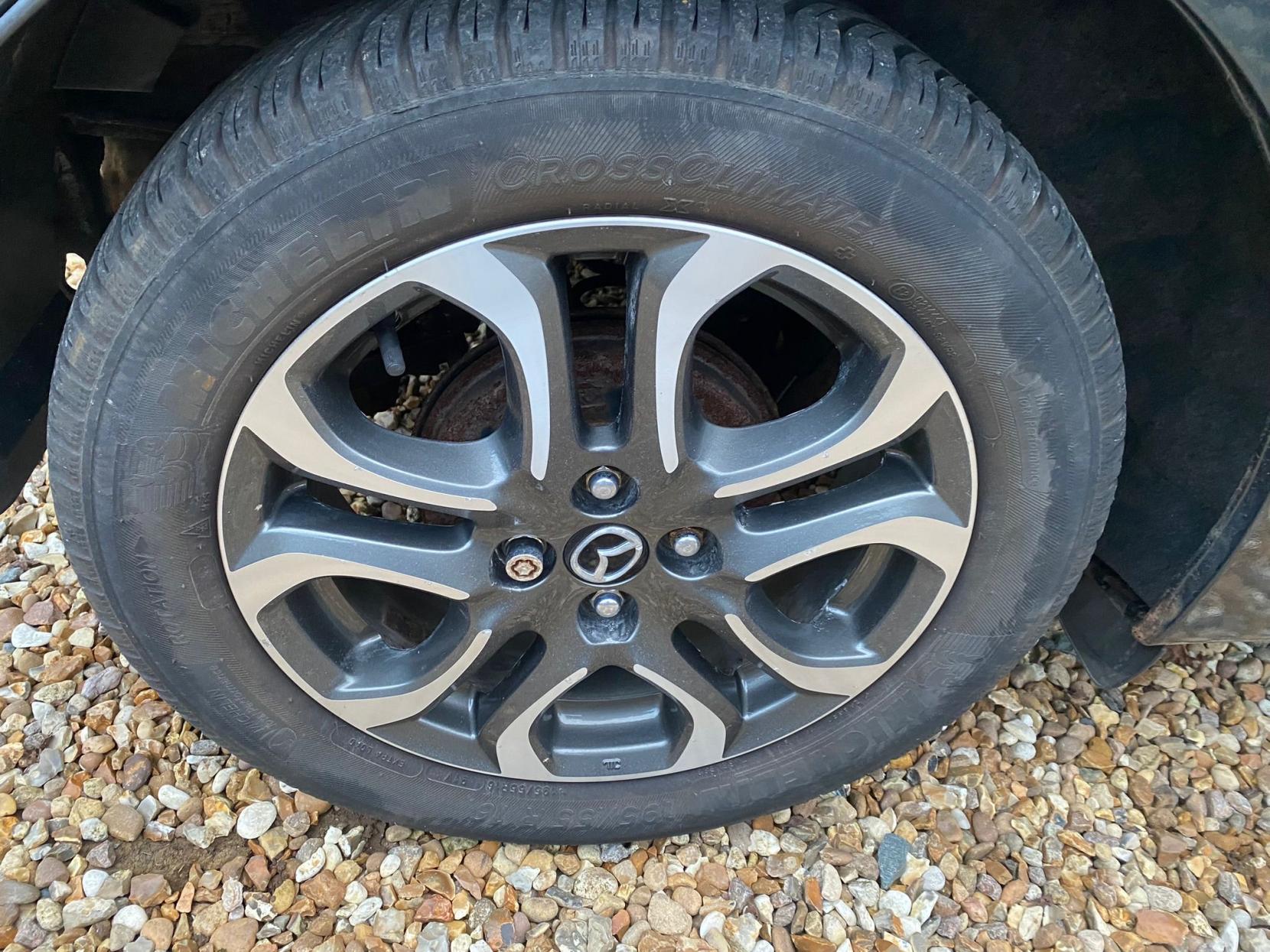 Mazda Mazda2 1.5 SKYACTIV-G Sport Nav Hatchback 5dr Petrol Manual Euro 6 (s/s) (115 ps)