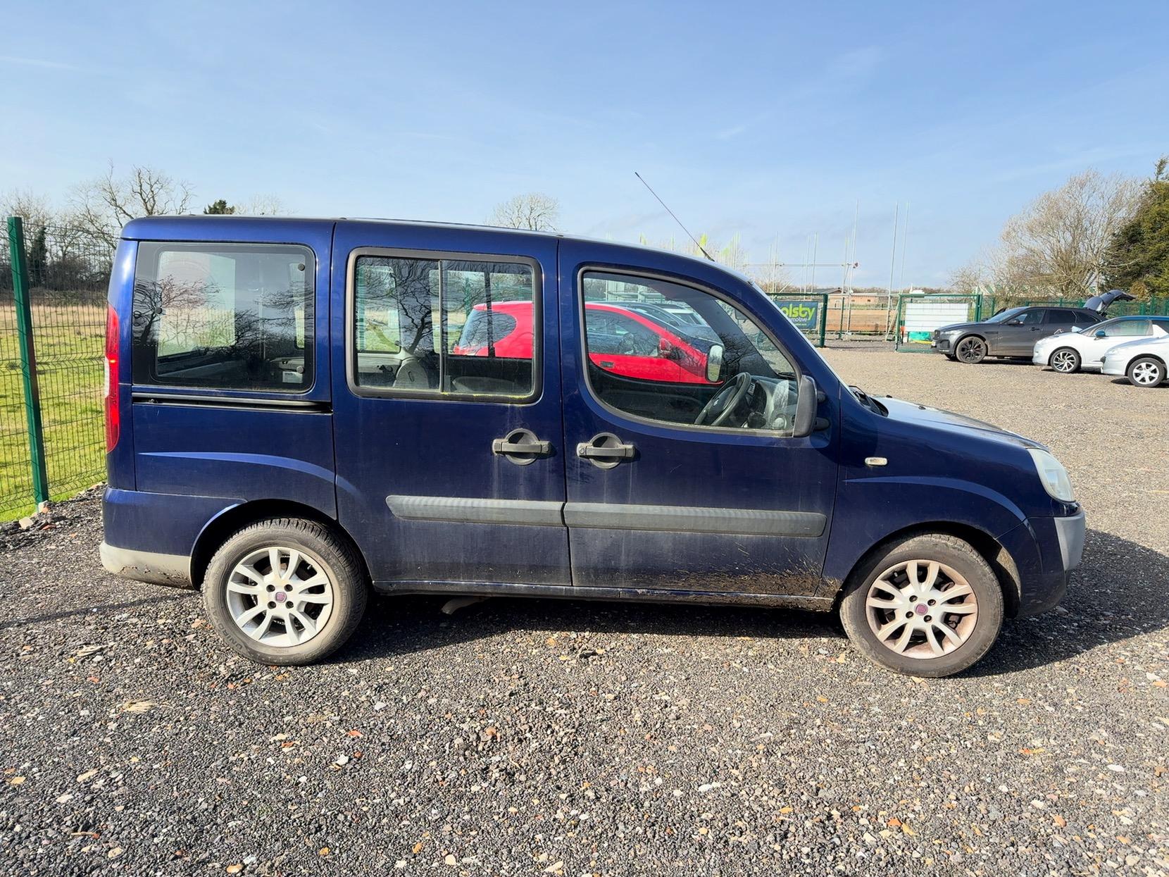 Fiat Doblo 1.4 Dynamic Estate 5dr Petrol Manual (174 g/km, 77 bhp)