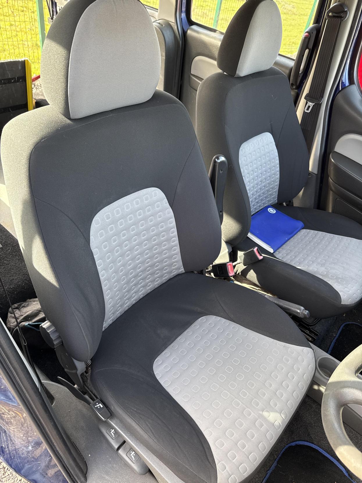 Fiat Doblo 1.4 Dynamic Estate 5dr Petrol Manual (174 g/km, 77 bhp)