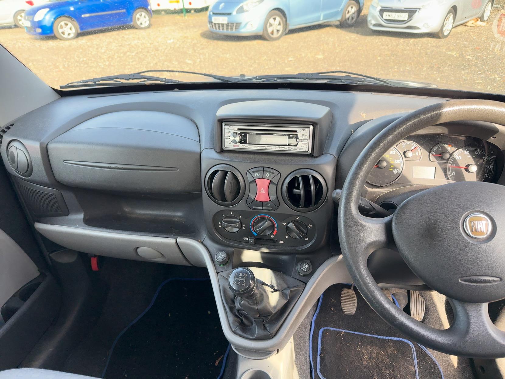 Fiat Doblo 1.4 Dynamic Estate 5dr Petrol Manual (174 g/km, 77 bhp)