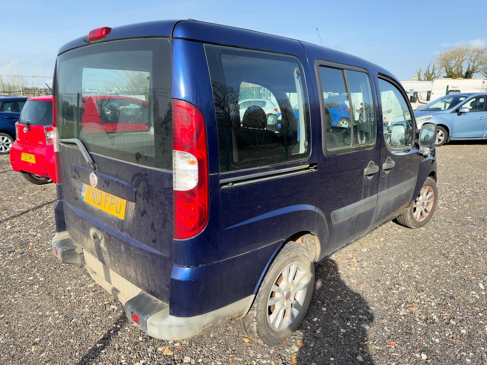 Fiat Doblo 1.4 Dynamic Estate 5dr Petrol Manual (174 g/km, 77 bhp)