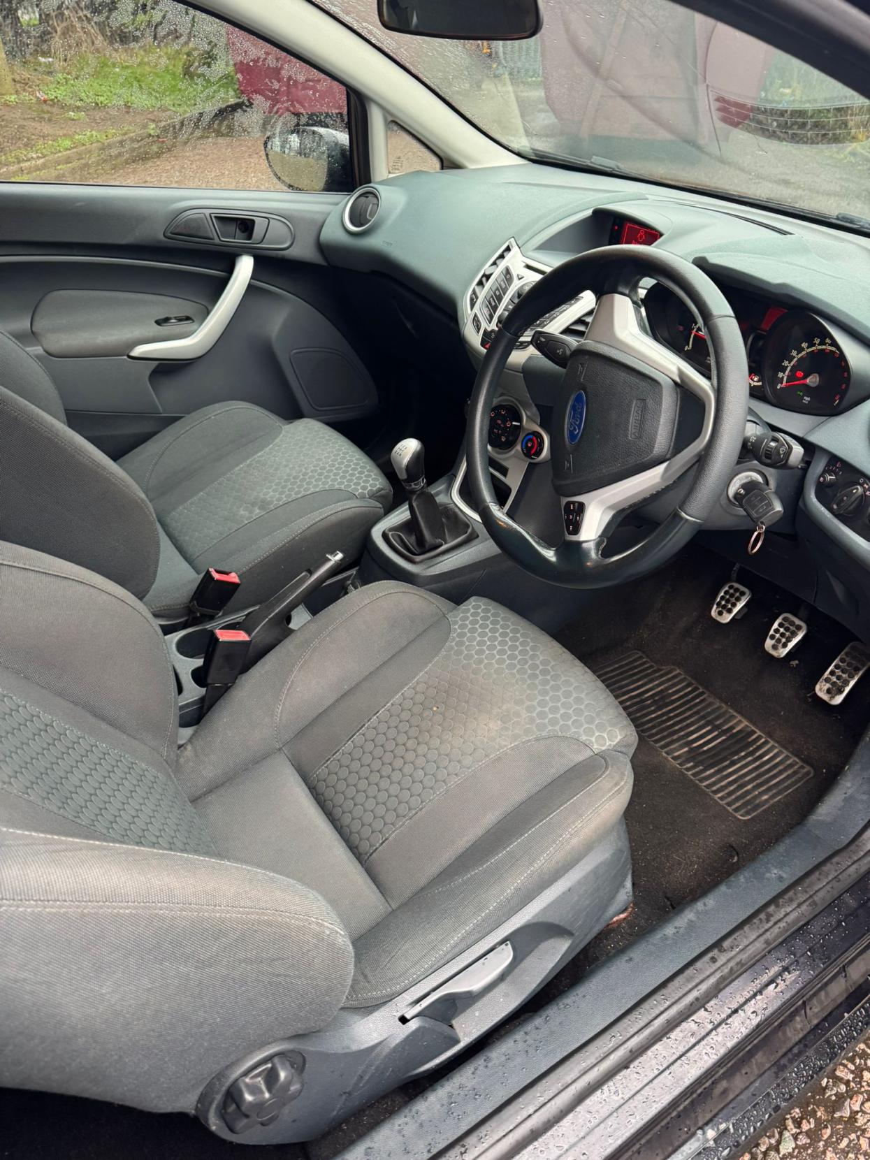 Ford Fiesta 1.6 TD Zetec S Hatchback 3dr Diesel Manual (107 g/km, 94 bhp)