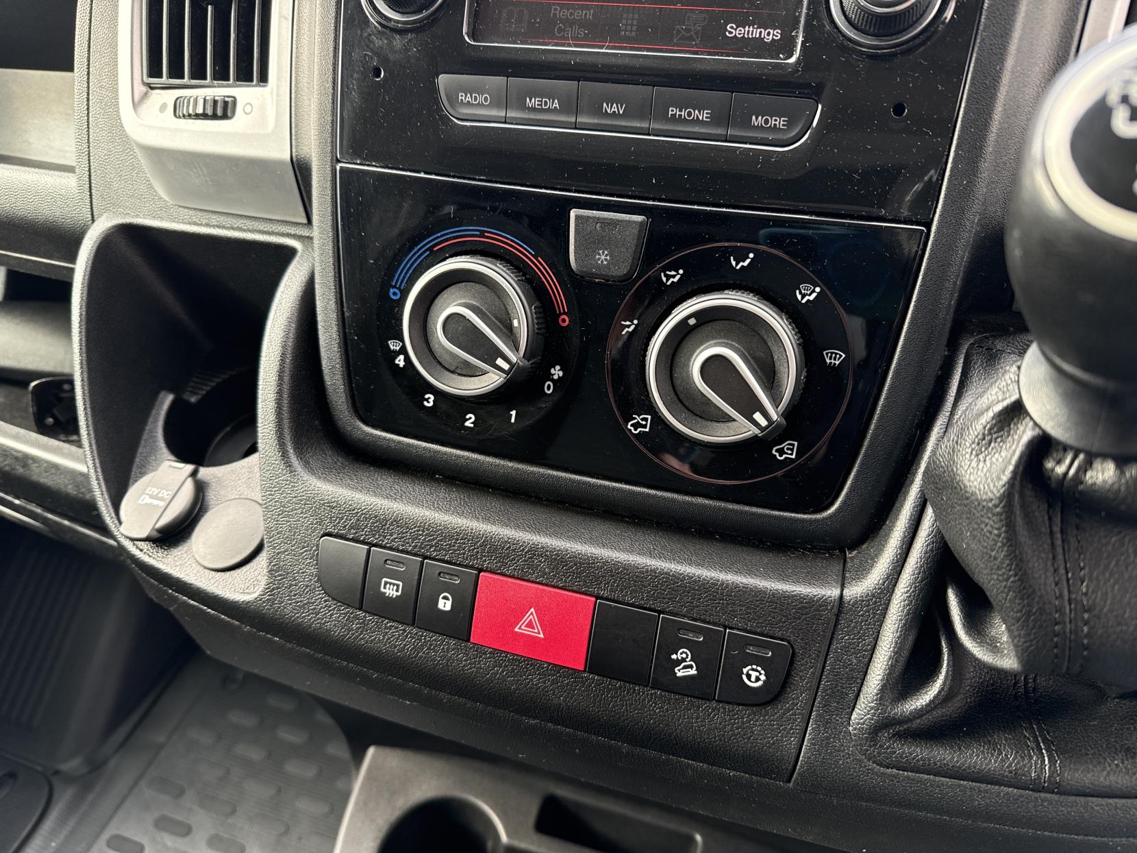 Fiat Ducato 2.3 MultiJetII 35 Chassis Cab 2dr Diesel Manual M H1 Euro 6 (140 ps)