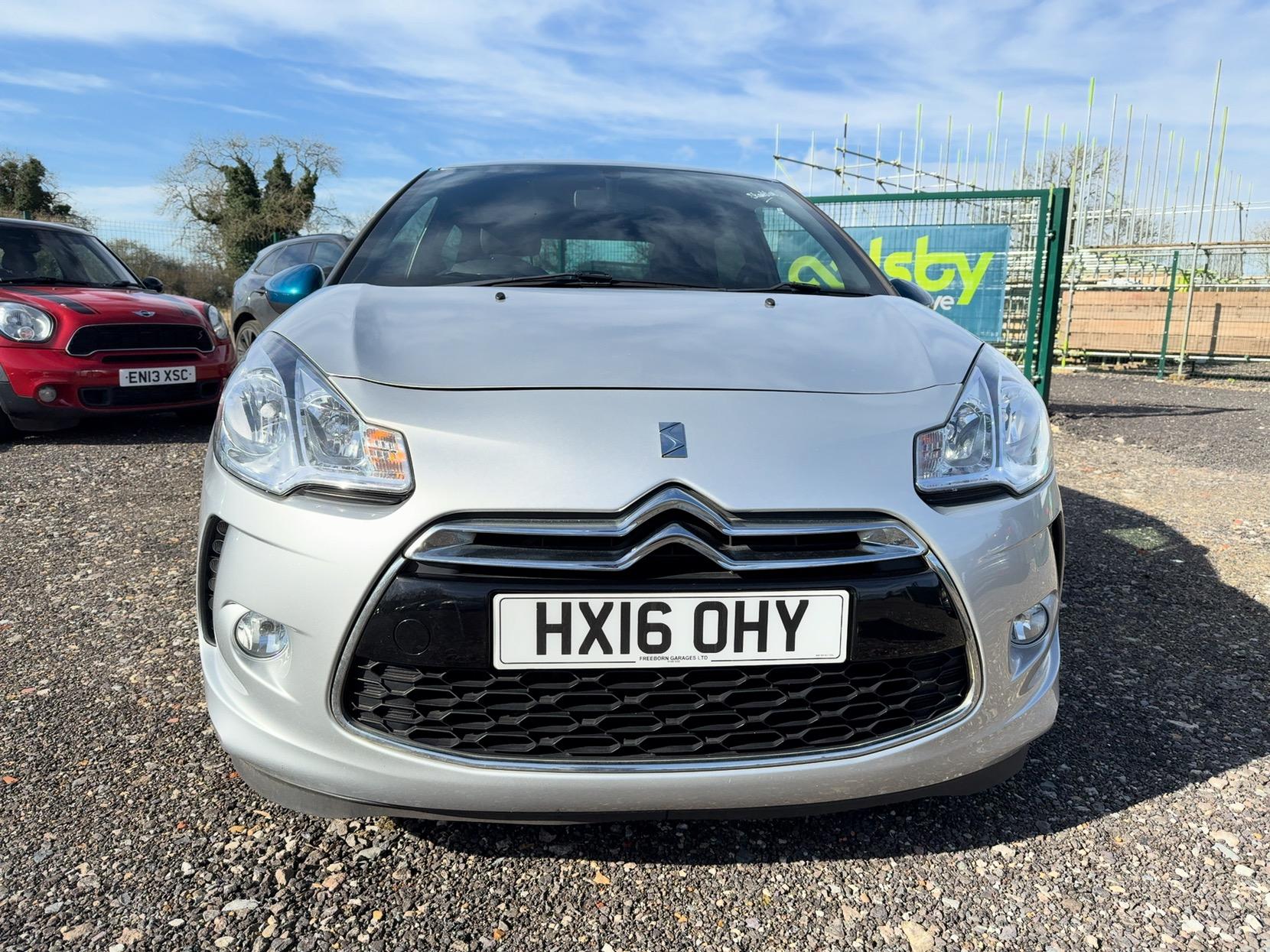 DS AUTOMOBILES DS 3 1.2 PureTech DStyle Nav Hatchback 3dr Petrol Manual Euro 6 (s/s) (110 ps)