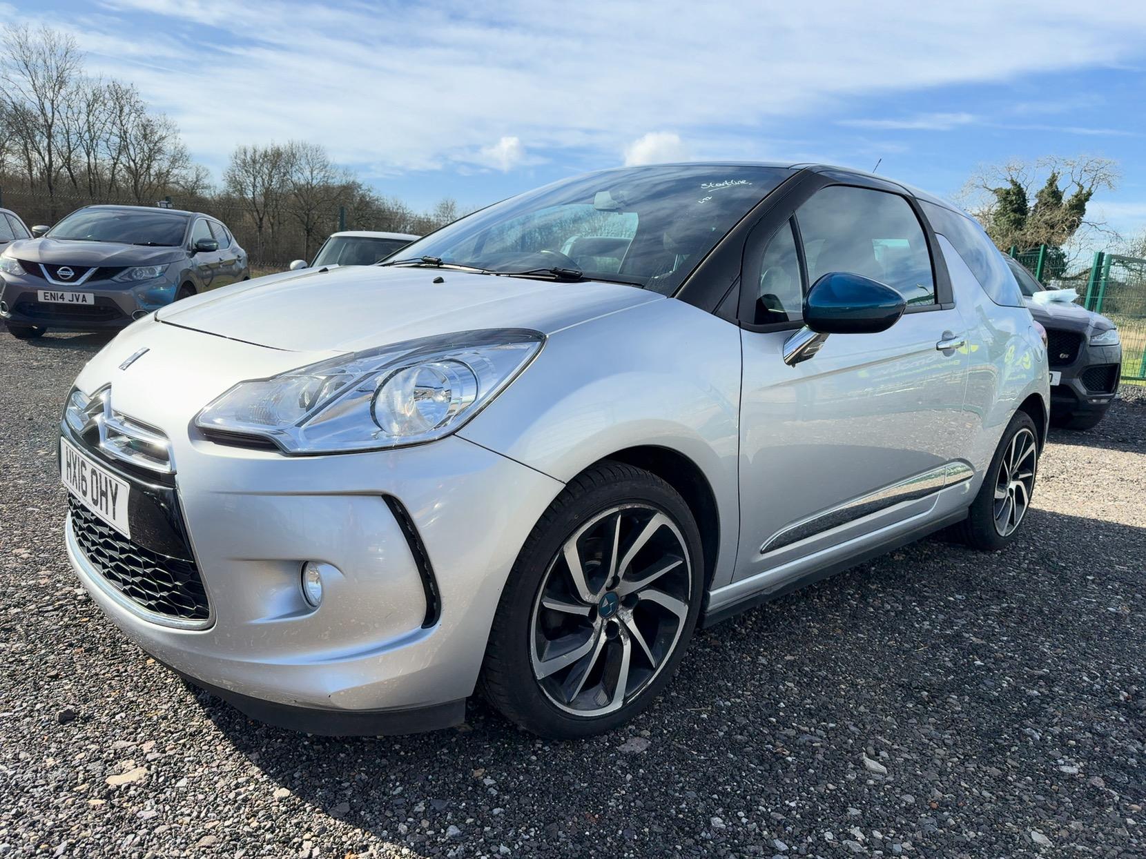 DS AUTOMOBILES DS 3 1.2 PureTech DStyle Nav Hatchback 3dr Petrol Manual Euro 6 (s/s) (110 ps)