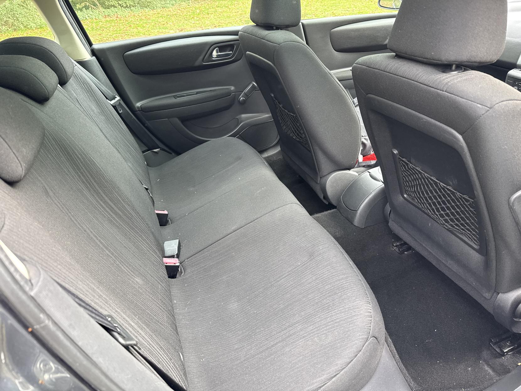 Citroen C4 1.6 HDi Cachet Hatchback 5dr Diesel Manual (120 g/km, 92 bhp)