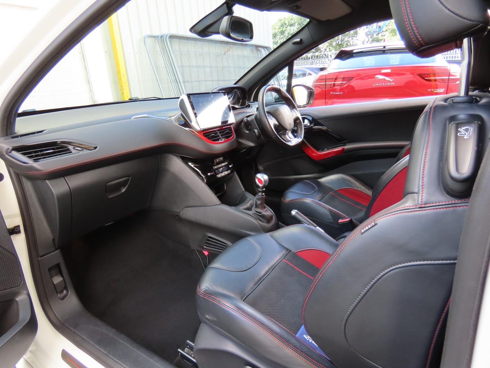 Peugeot 208 1.6 THP GTi Hatchback 3dr Petrol Manual Euro 5 (200 ps)