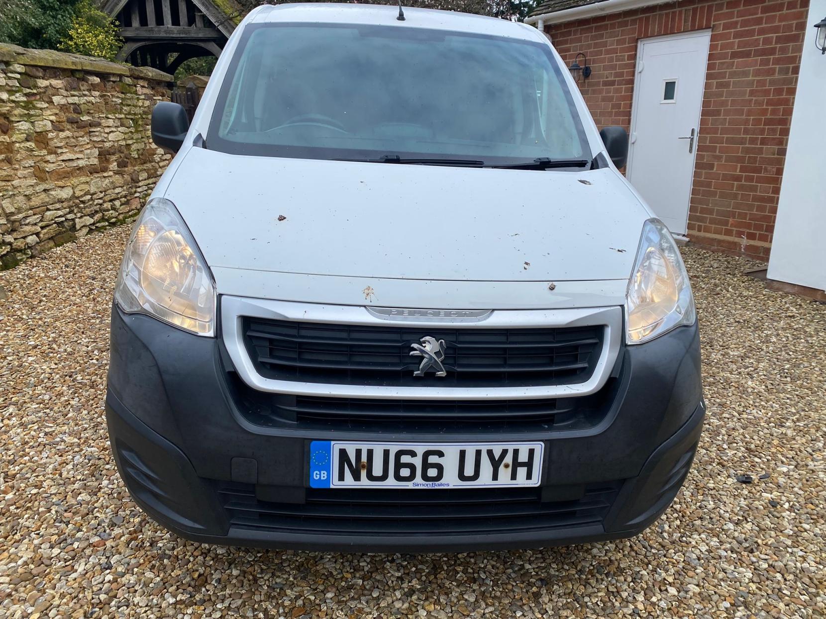 Peugeot Partner 1.6 HDi 850 S Panel Van 4dr Diesel Manual L1 (132 g/km, 92 bhp)