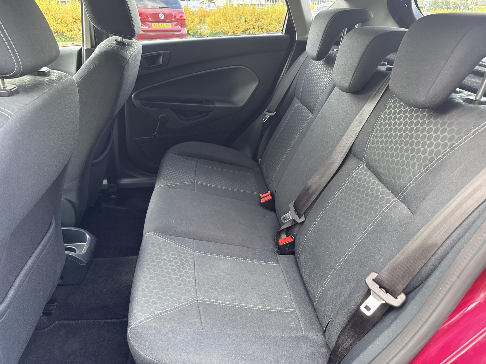 Ford Fiesta 1.4 Titanium Hatchback 5dr Petrol Automatic (154 g/km, 94 bhp)