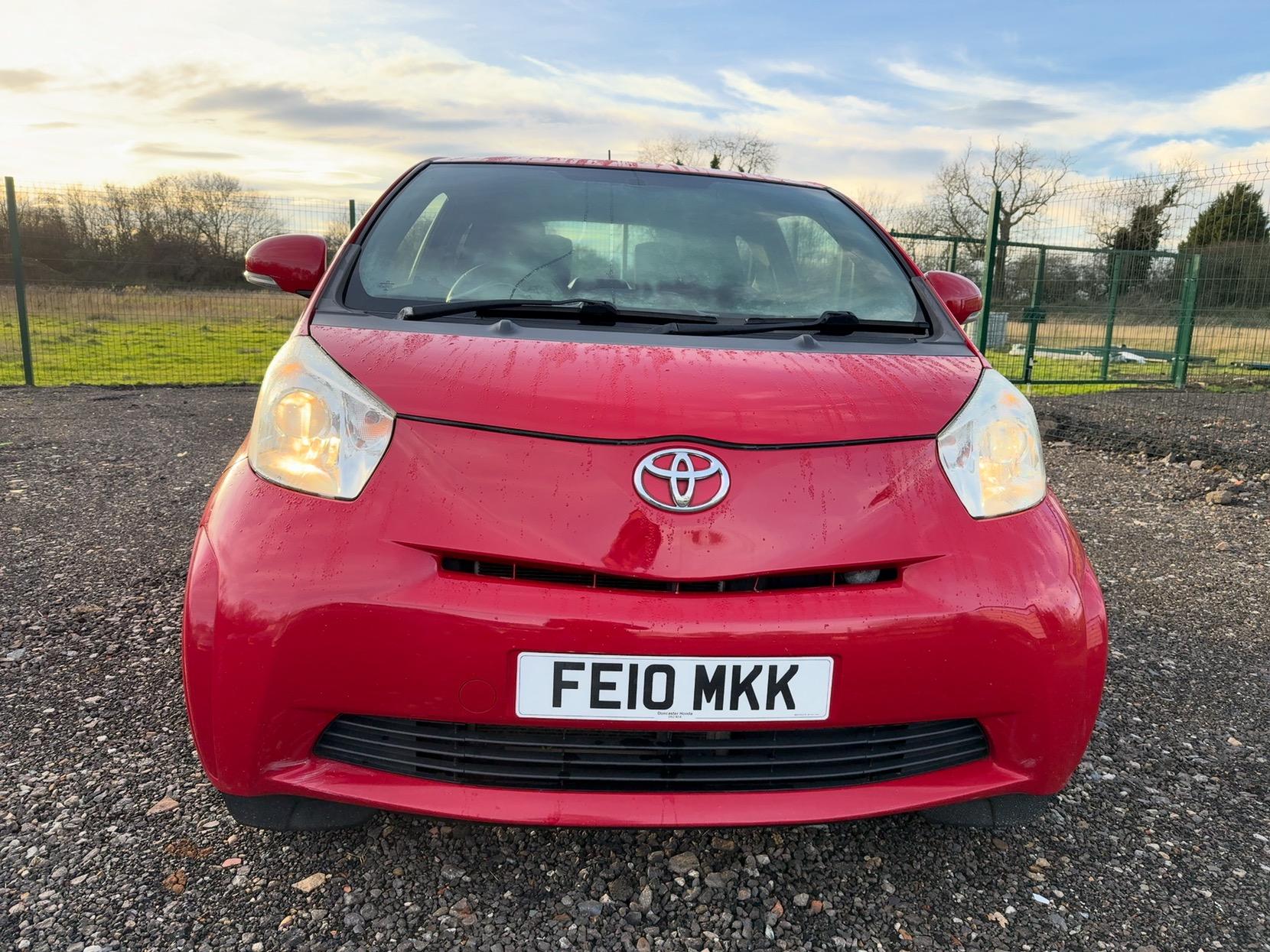 Toyota iQ 1.0 VVT-i Hatchback 3dr Petrol Manual Euro 4 (68 bhp)