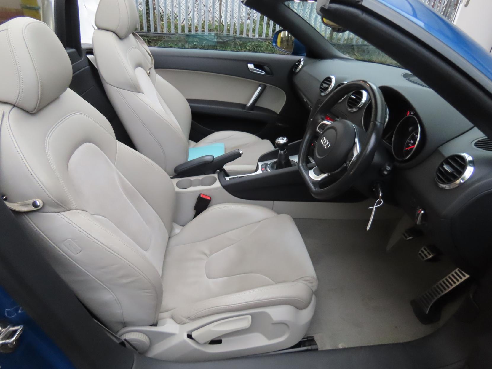 Audi TT 1.8 TFSI Roadster 2dr Petrol Manual Euro 5 (160 ps)