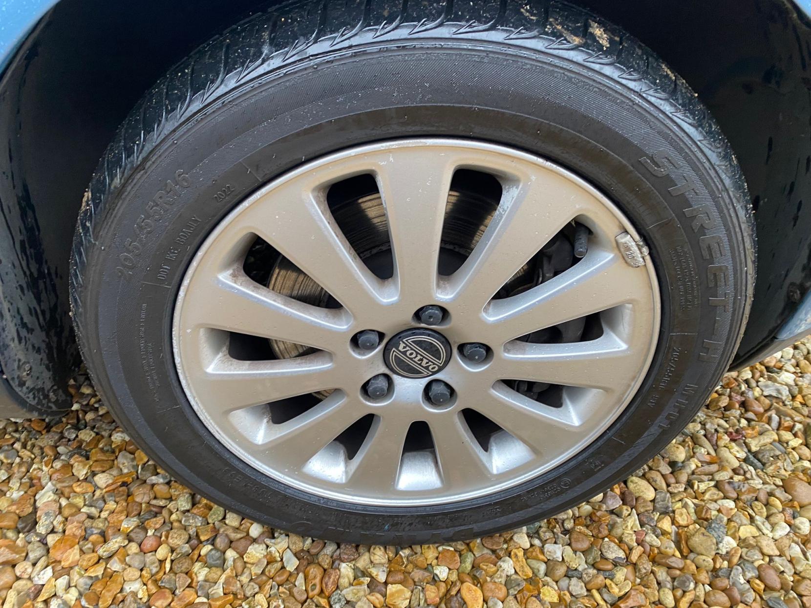 Volvo V50 2.0D S Estate 5dr Diesel Manual (153 g/km, 136 bhp)