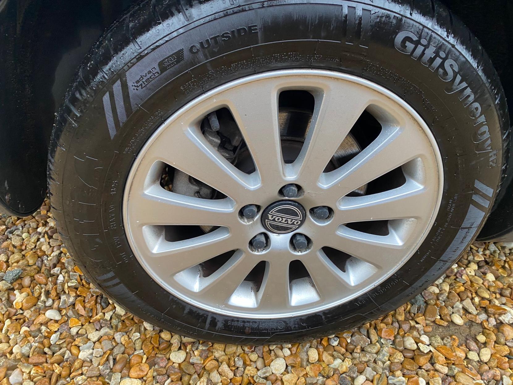 Volvo V50 2.0D S Estate 5dr Diesel Manual (153 g/km, 136 bhp)