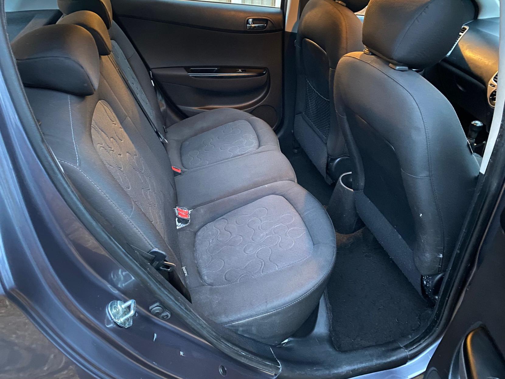 Hyundai i20 1.2 Comfort Hatchback 5dr Petrol Manual Euro 5 (77 bhp)