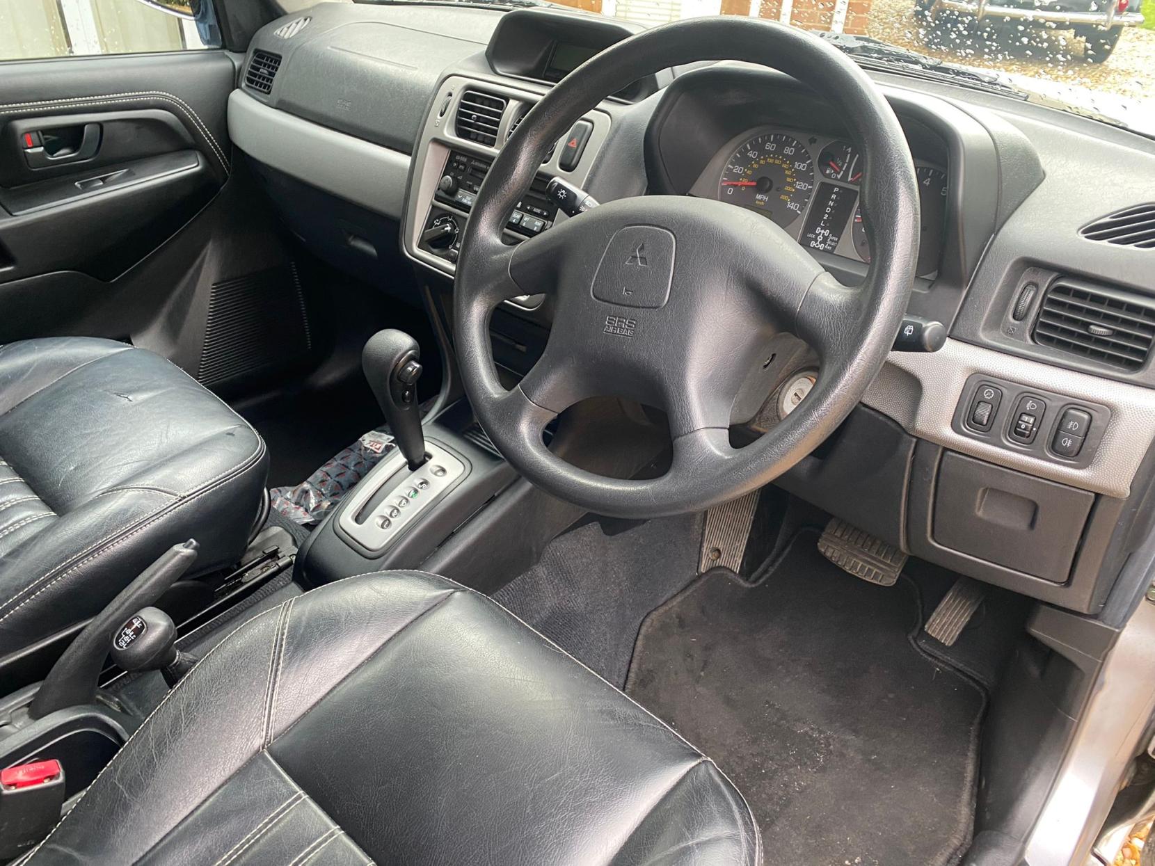 Mitsubishi Shogun Pinin 2.0 GDi Elegance SUV 5dr Petrol Automatic (237 g/km, 127 bhp)