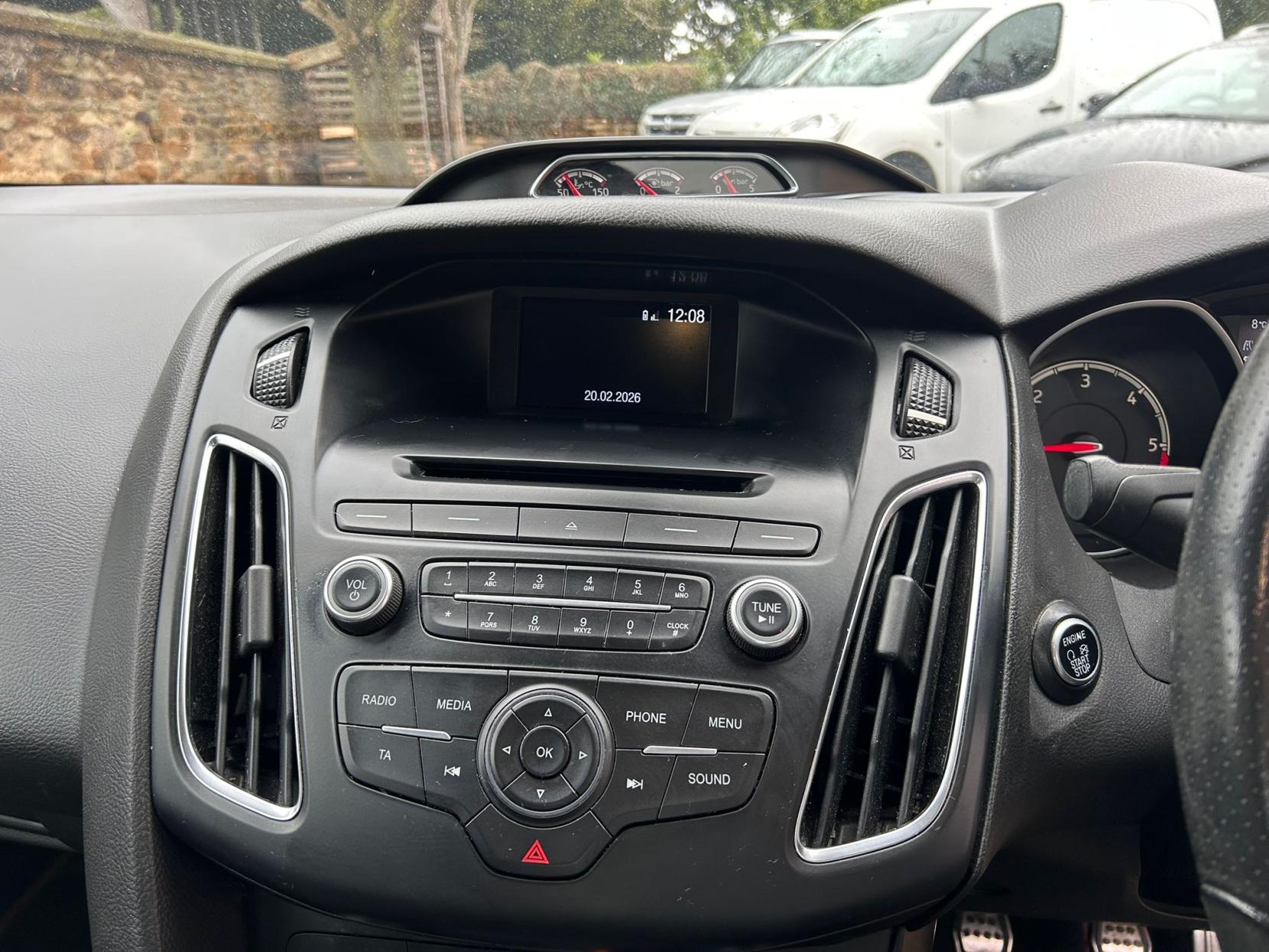 Ford Focus 2.0 TDCi ST-1 Hatchback 5dr Diesel Manual Euro 6 (s/s) (185 ps)