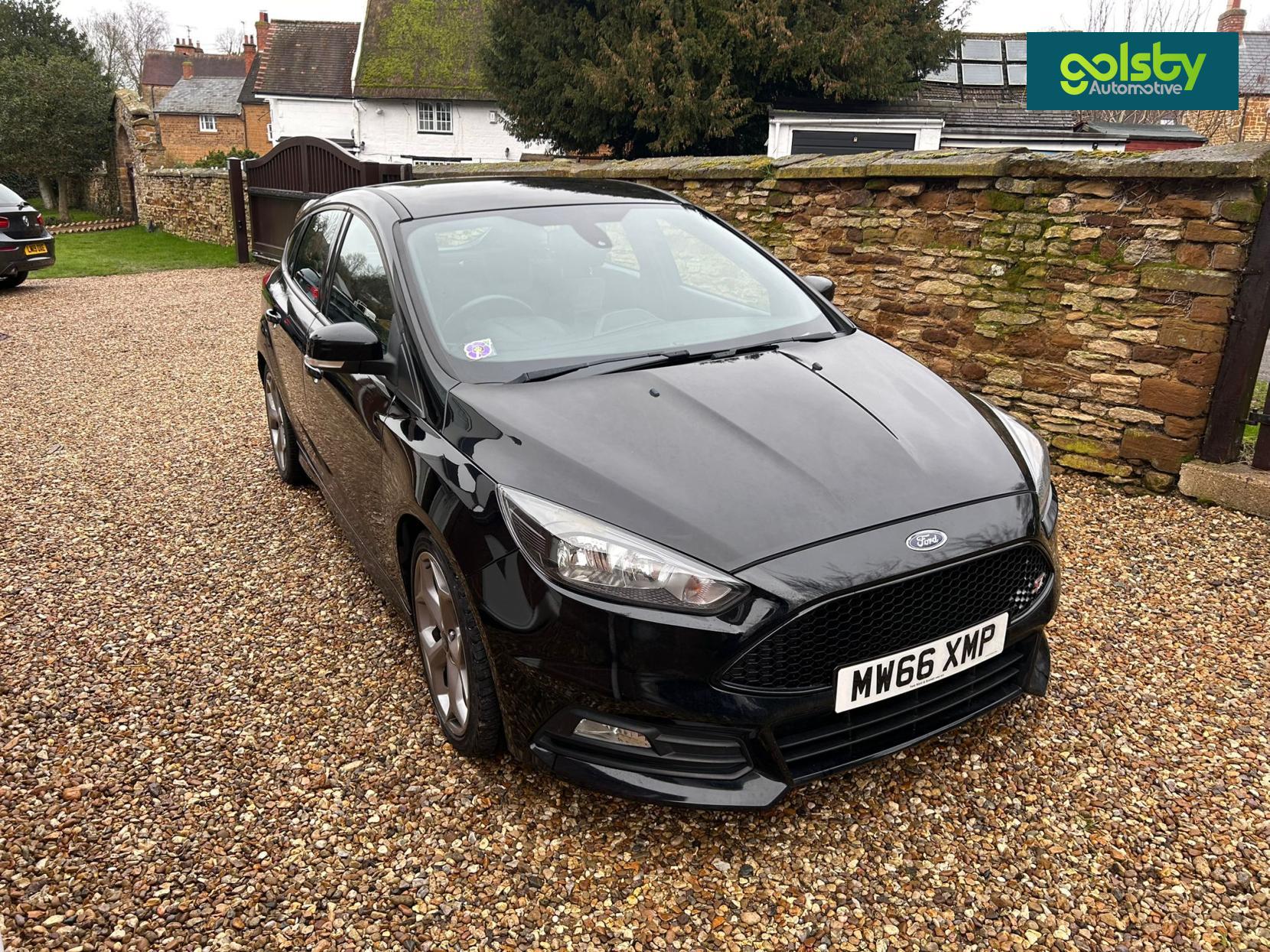 Ford Focus 2.0 TDCi ST-1 Hatchback 5dr Diesel Manual Euro 6 (s/s) (185 ps)