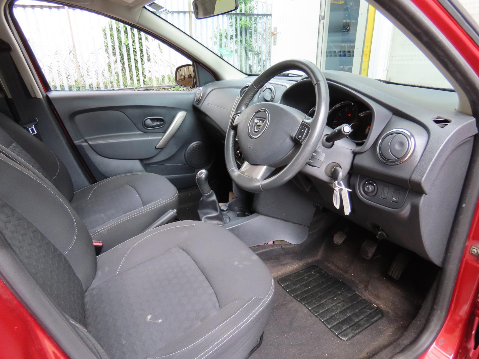 Dacia Sandero 1.5 dCi Laureate Hatchback 5dr Diesel Manual Euro 6 (s/s) (90 ps)