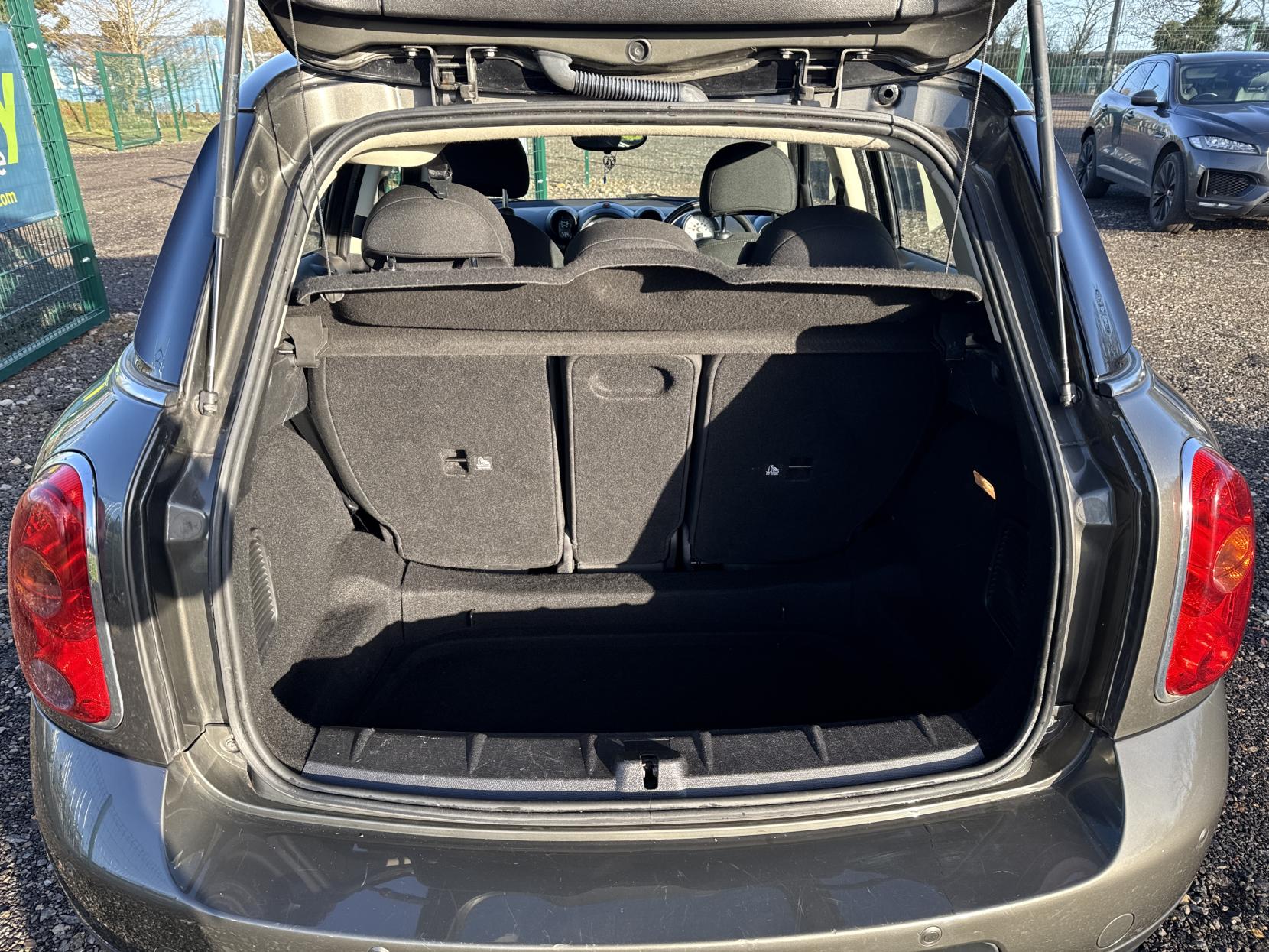 MINI Countryman 1.6 Cooper SUV 5dr Petrol Manual Euro 6 (s/s) (122 ps)