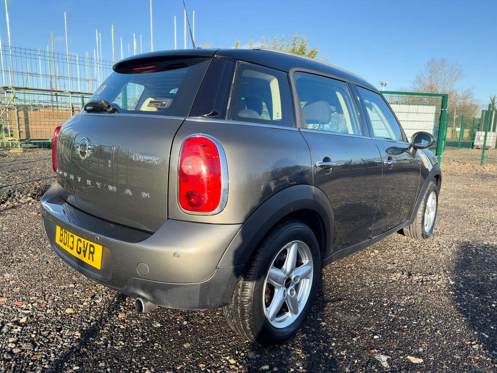 MINI Countryman 1.6 Cooper SUV 5dr Petrol Manual Euro 6 (s/s) (122 ps)