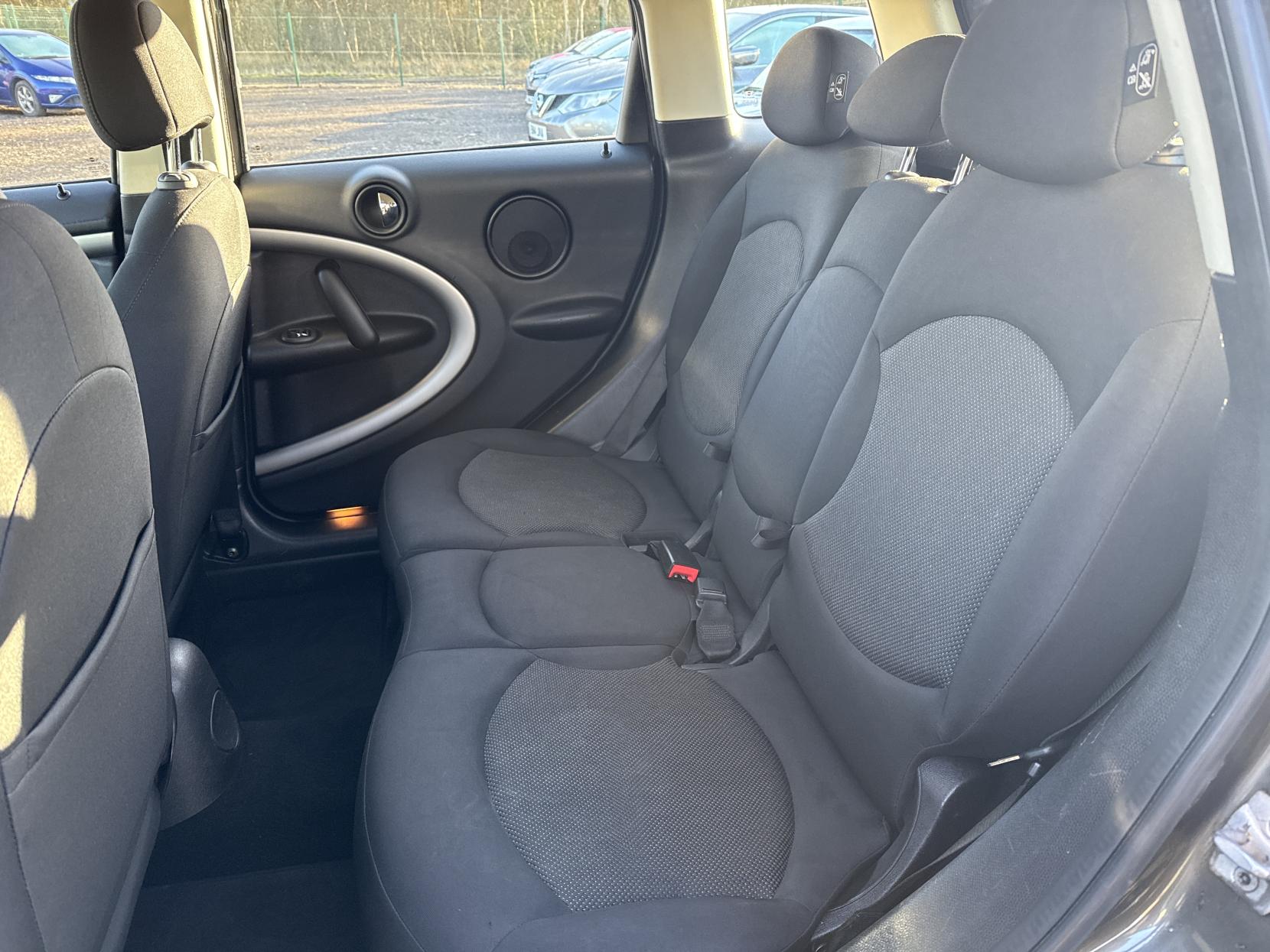 MINI Countryman 1.6 Cooper SUV 5dr Petrol Manual Euro 6 (s/s) (122 ps)