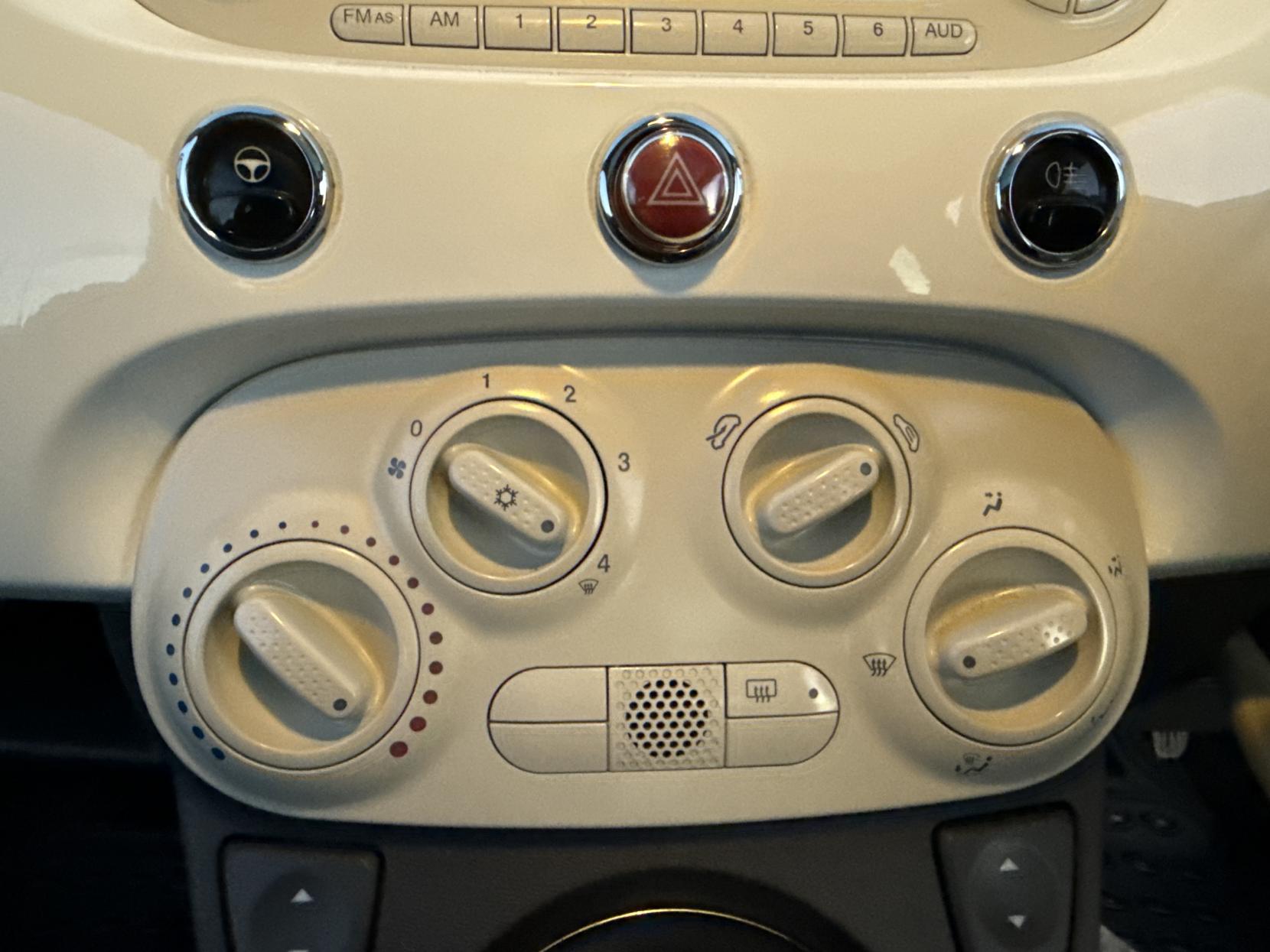 Fiat 500 1.2 Lounge Hatchback 3dr Petrol Manual Euro 5 (s/s) (69 bhp)