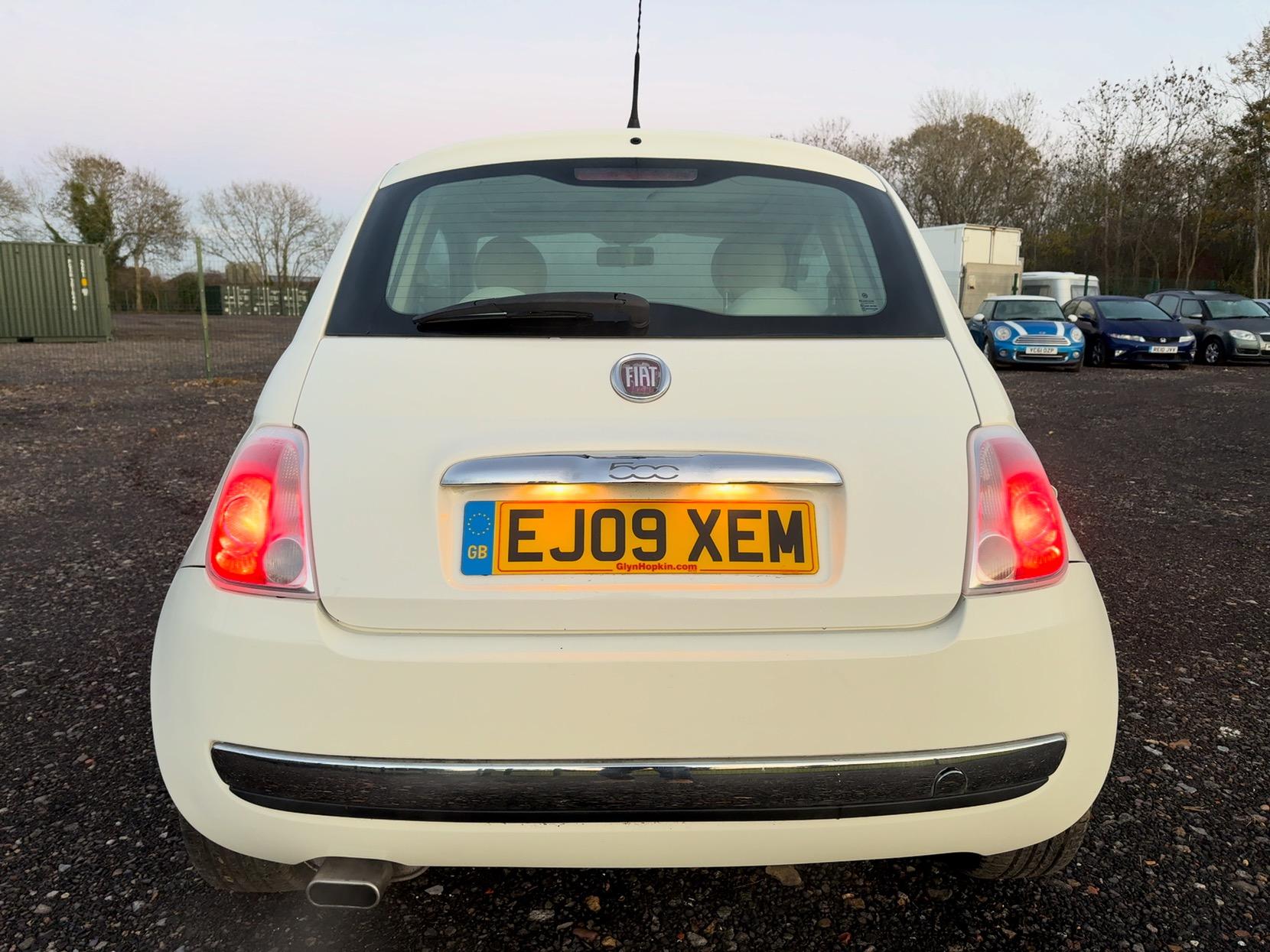 Fiat 500 1.2 Lounge Hatchback 3dr Petrol Manual Euro 5 (s/s) (69 bhp)