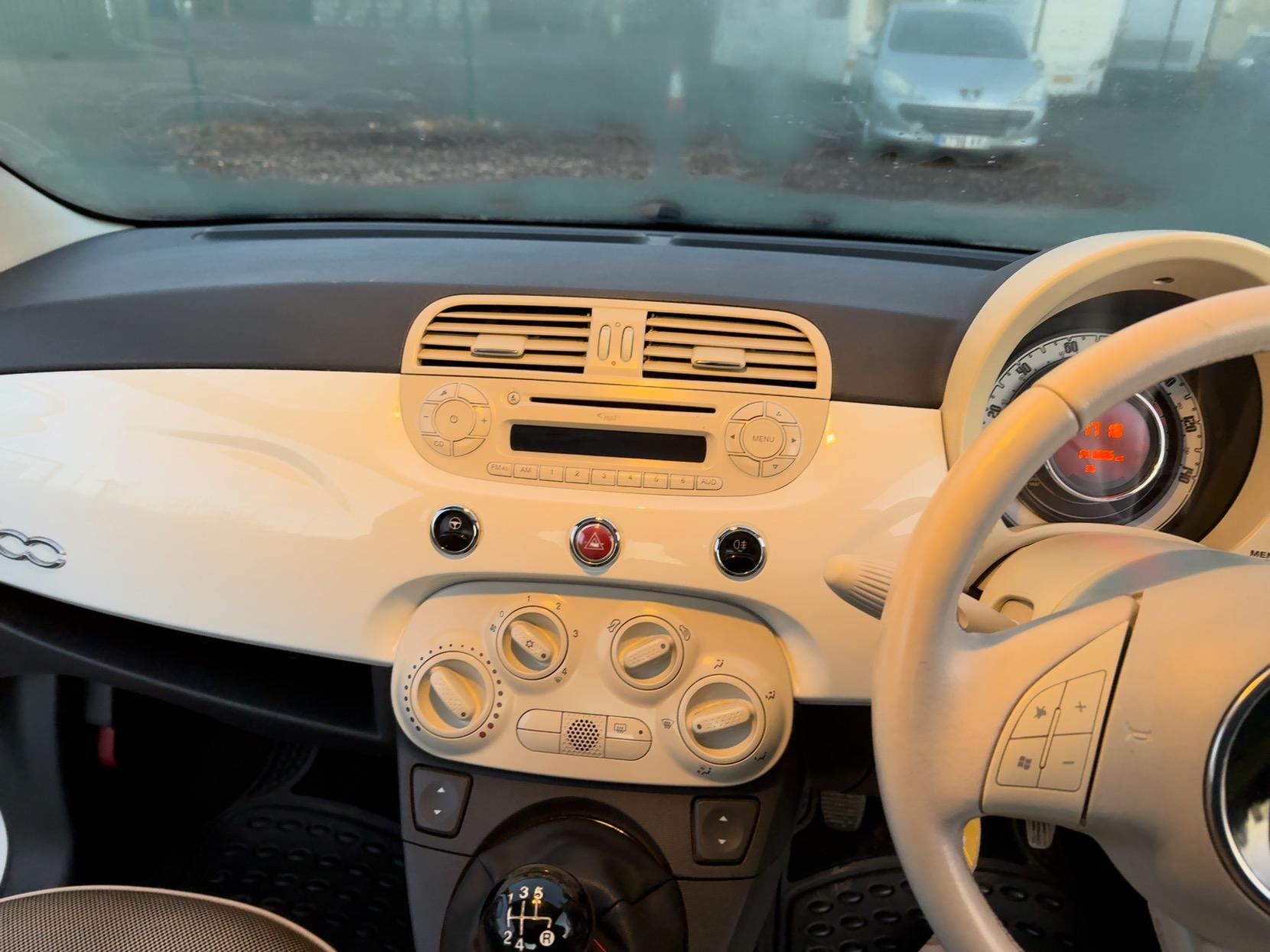 Fiat 500 1.2 Lounge Hatchback 3dr Petrol Manual Euro 5 (s/s) (69 bhp)