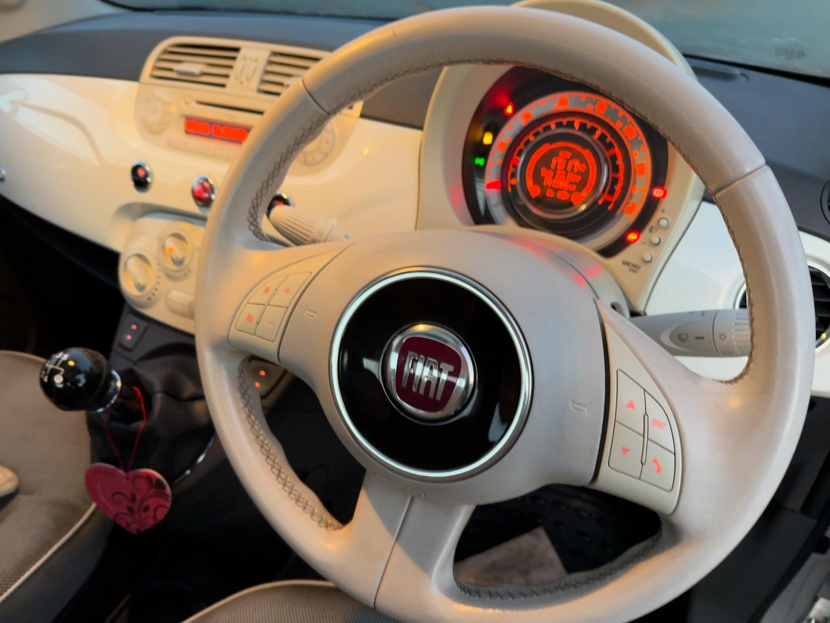 Fiat 500 1.2 Lounge Hatchback 3dr Petrol Manual Euro 5 (s/s) (69 bhp)