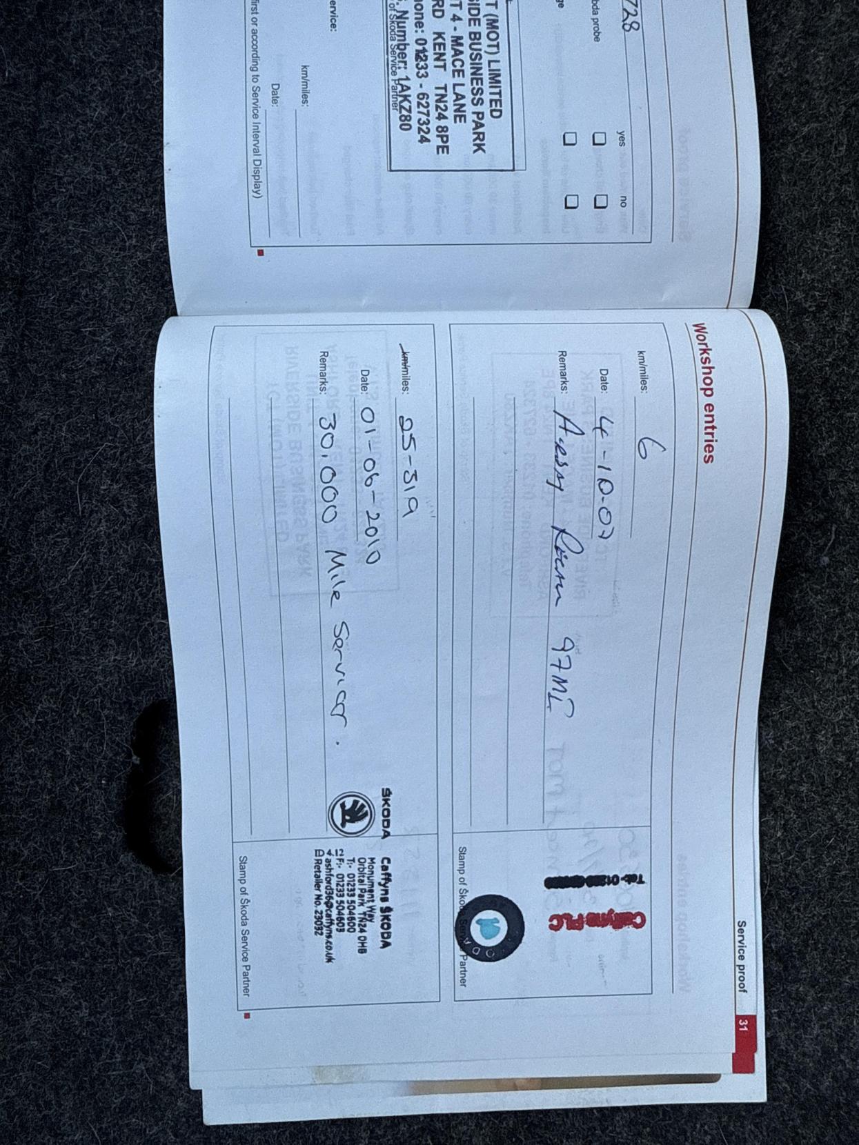 Skoda Roomster 1.9 TDI Pure Drive 2 MPV 5dr Diesel Manual (139 g/km, 105 bhp)