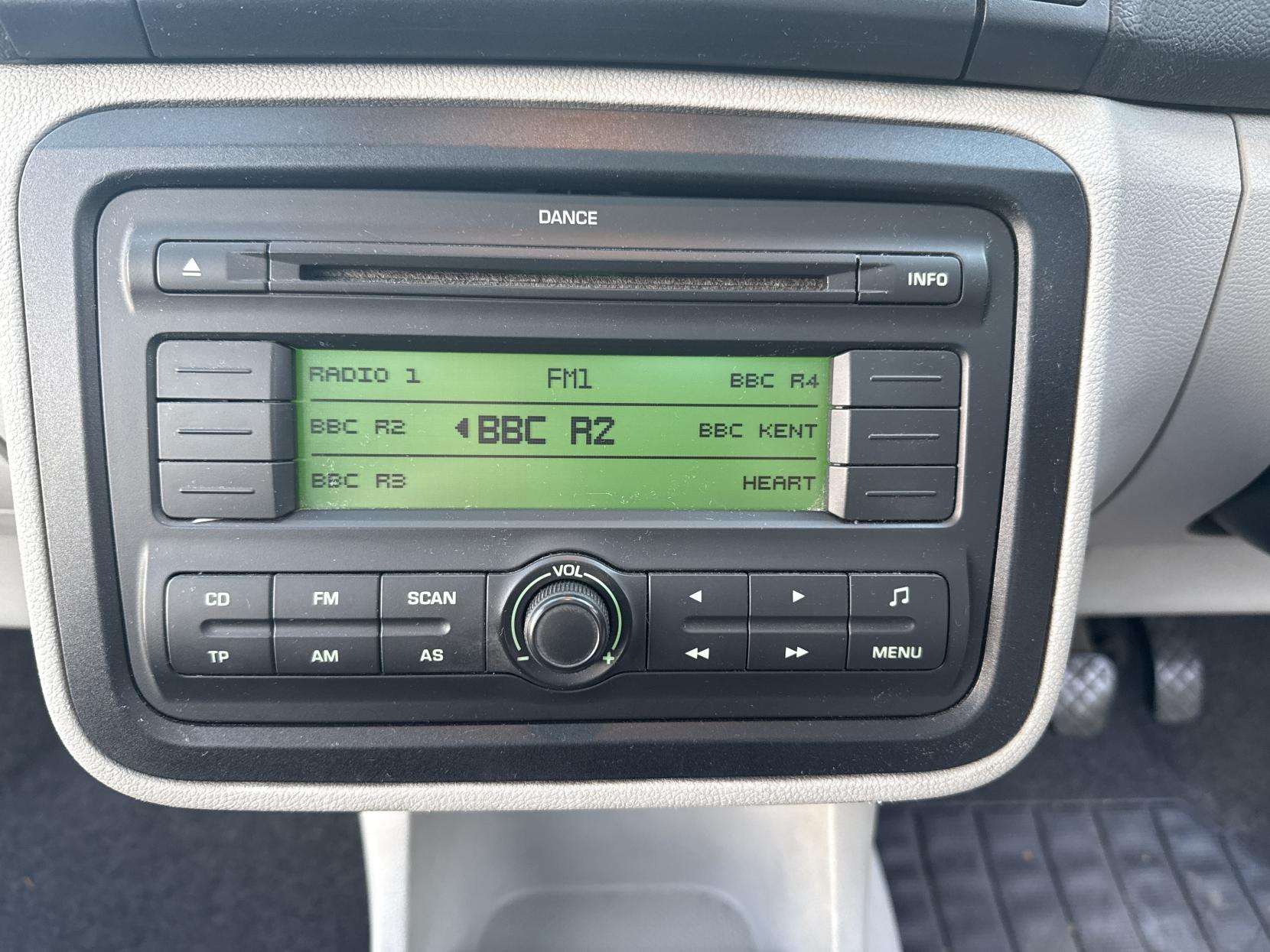 Skoda Roomster 1.9 TDI Pure Drive 2 MPV 5dr Diesel Manual (139 g/km, 105 bhp)