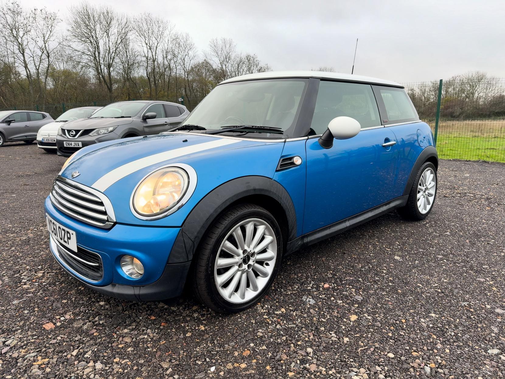MINI Hatch 1.6 Cooper Pimlico Hatchback 3dr Petrol Manual Euro 5 (s/s) (122 ps)